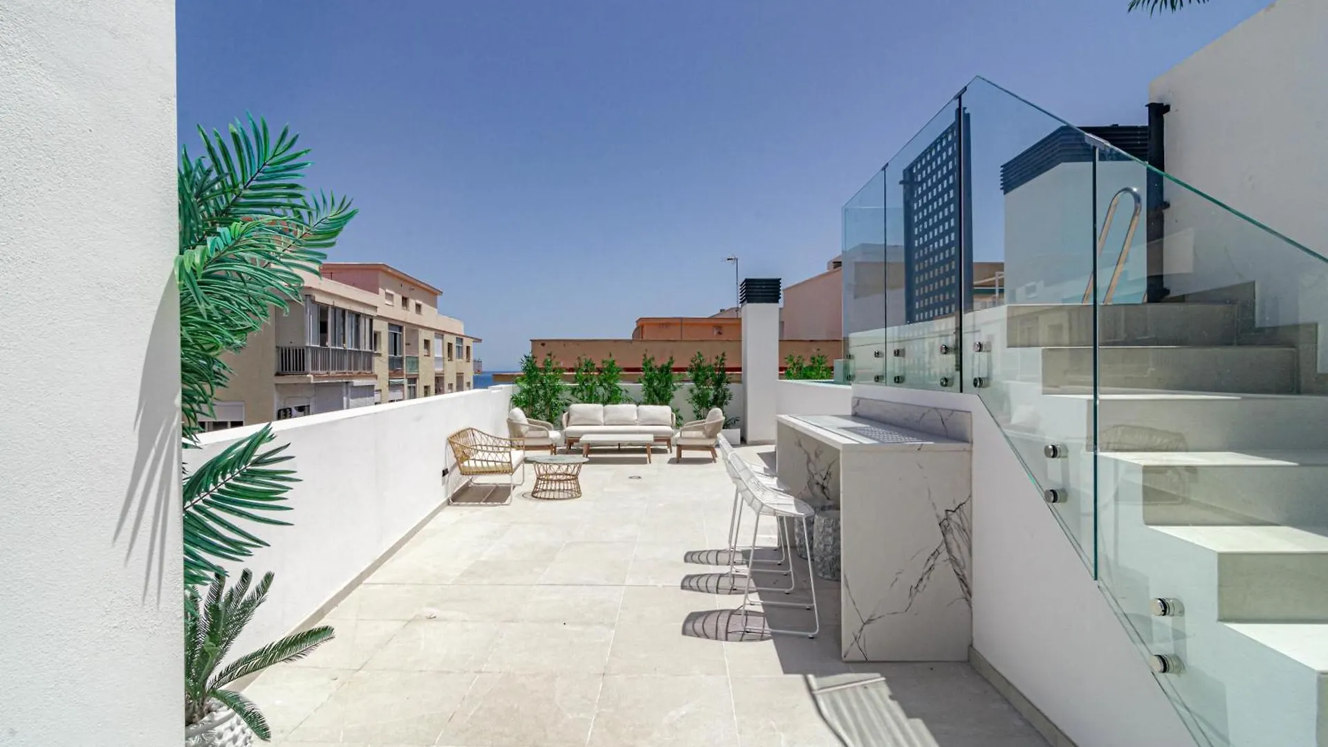 Le2E- Modern New-Build Flat Near The Beach Estepona